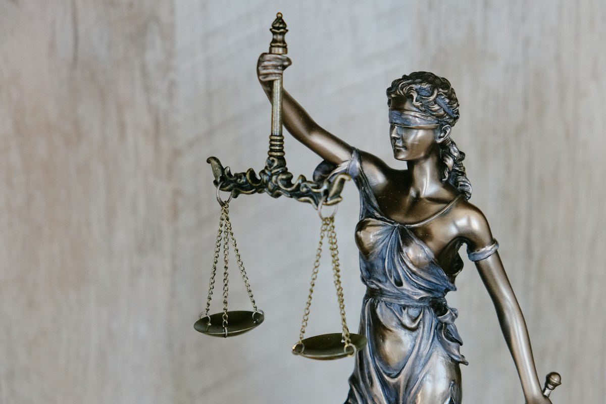 Law books and gavel illustrating legal information research